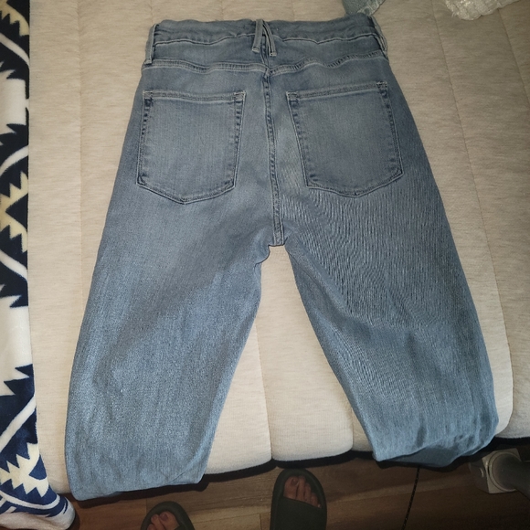 Good American Blue 373 Jeans - Picture 2 of 5
